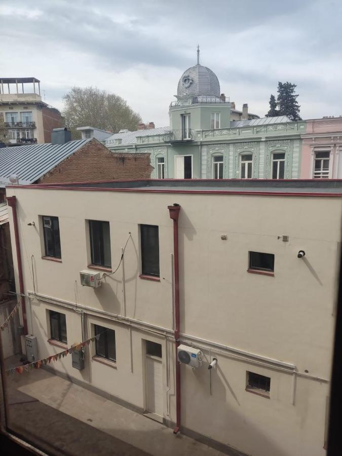 Ahmashenebeliapart Tbilisi Exterior photo
